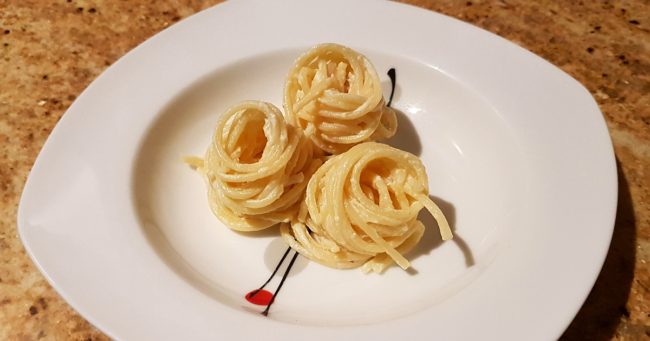 Como Preparar una Receta con Trufa Negra y Espaguetis 1